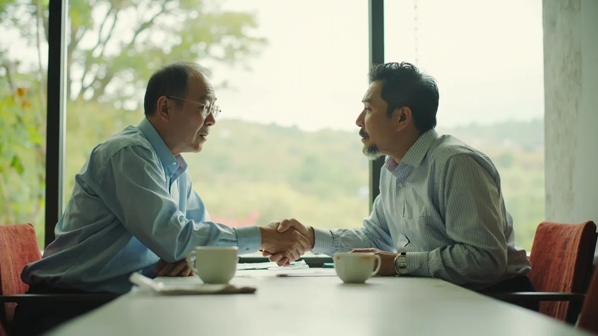 중국어로 "평화를 이루다" — 达成和平 (dáchéng hépíng)